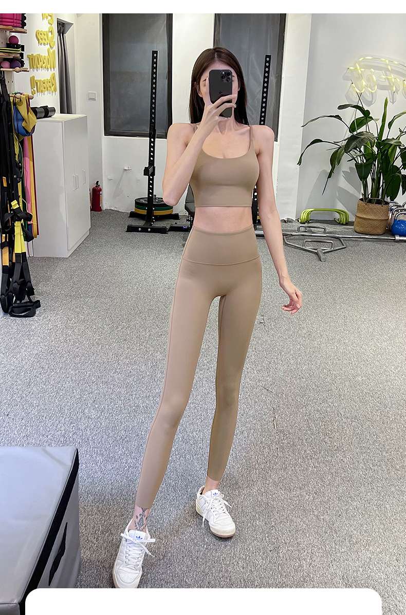 スポーツブラ　美ボディメイクブラ