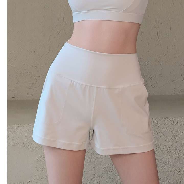 ショートパンツ　スポーツ用ヨガショートパンツ