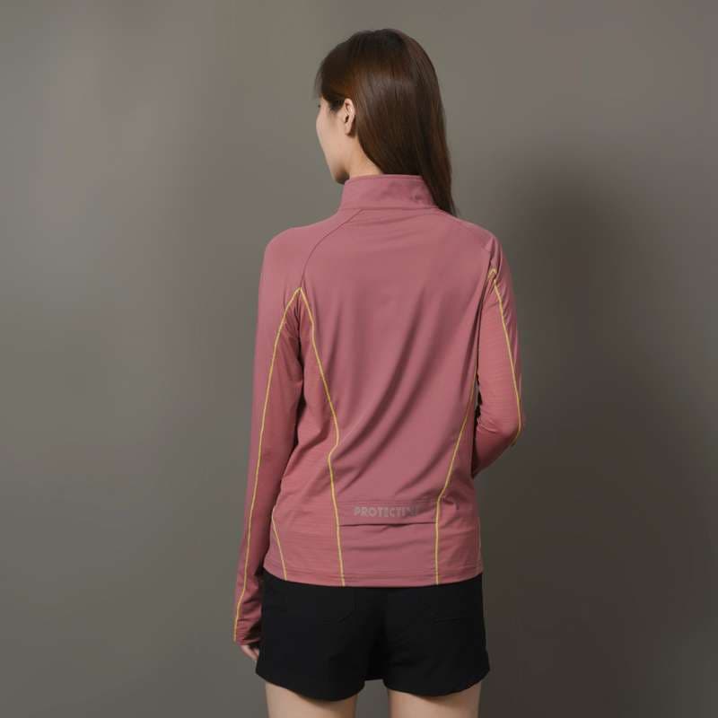 ロングTシャツ　軽量ハイネックランニングウェア