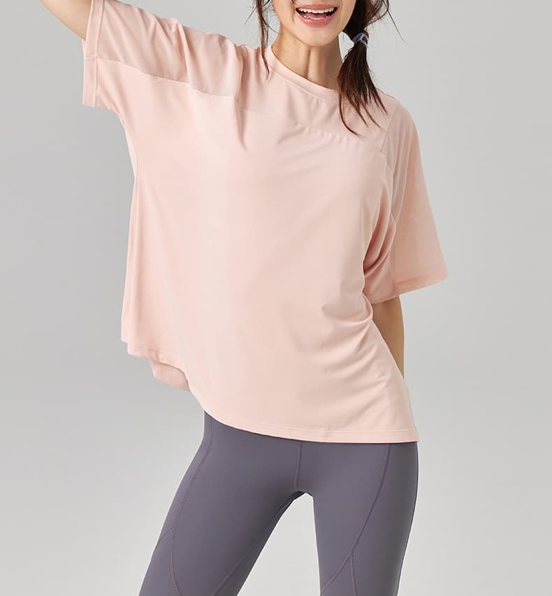 Tシャツ　レディーススポーツウェア　通気性抜群メッシュデザインゆったりTシャツ