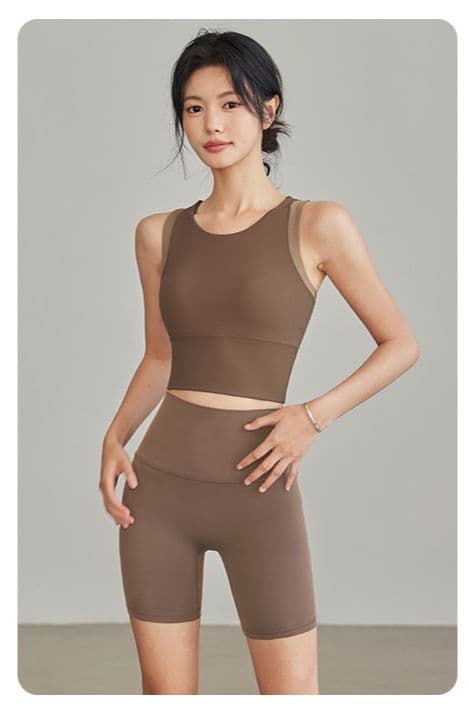 セットアップ　レディーススポーツウェア美姿勢サポート スポーツセットアップ