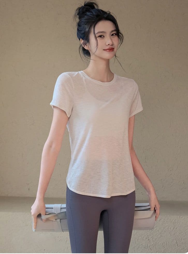 Tシャツ　レディーススポーツウェア シルエット美人 半袖さらりトップス