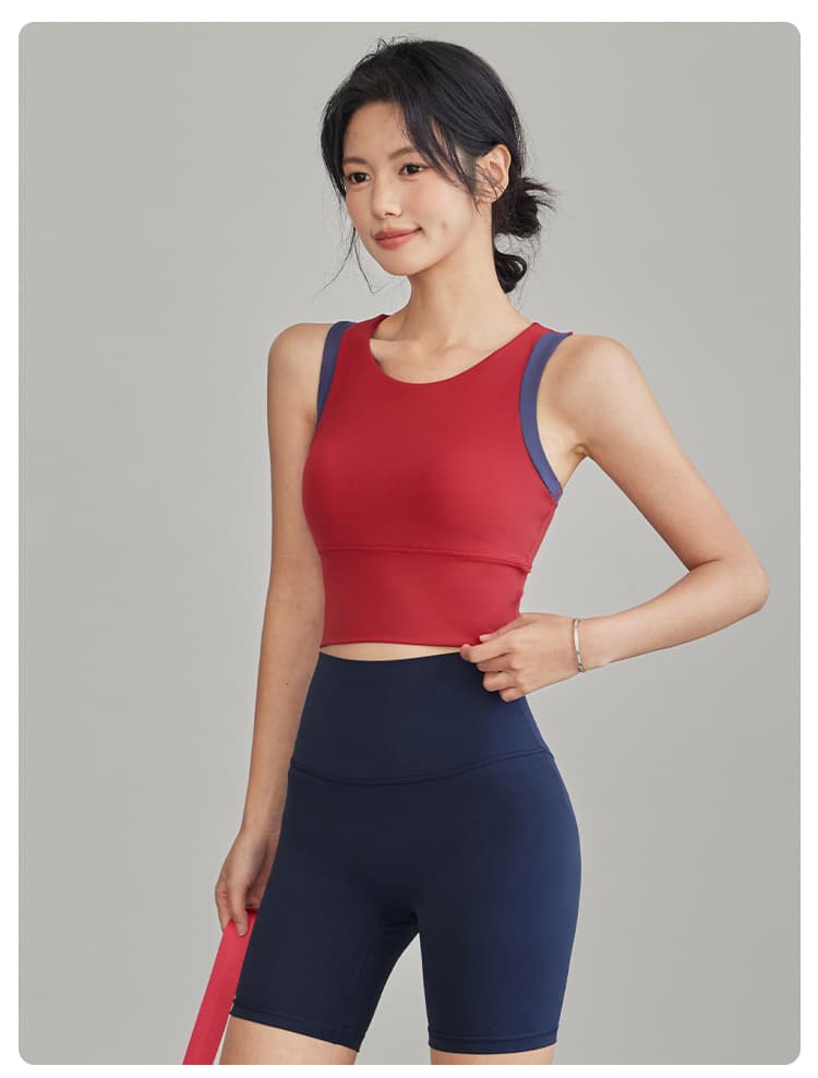 セットアップ　レディーススポーツウェア美姿勢サポート スポーツセットアップ