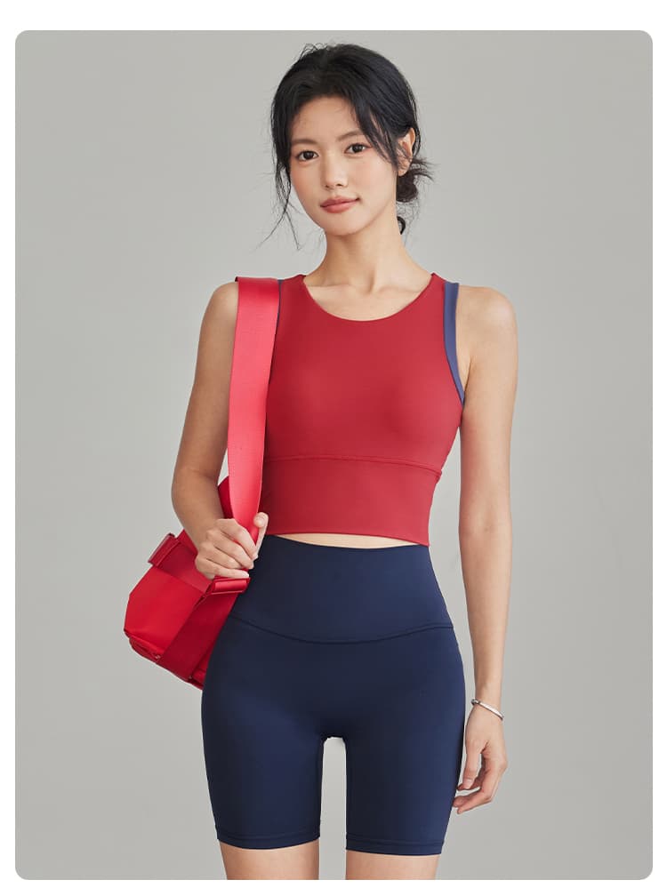 セットアップ　レディーススポーツウェア美姿勢サポート スポーツセットアップ