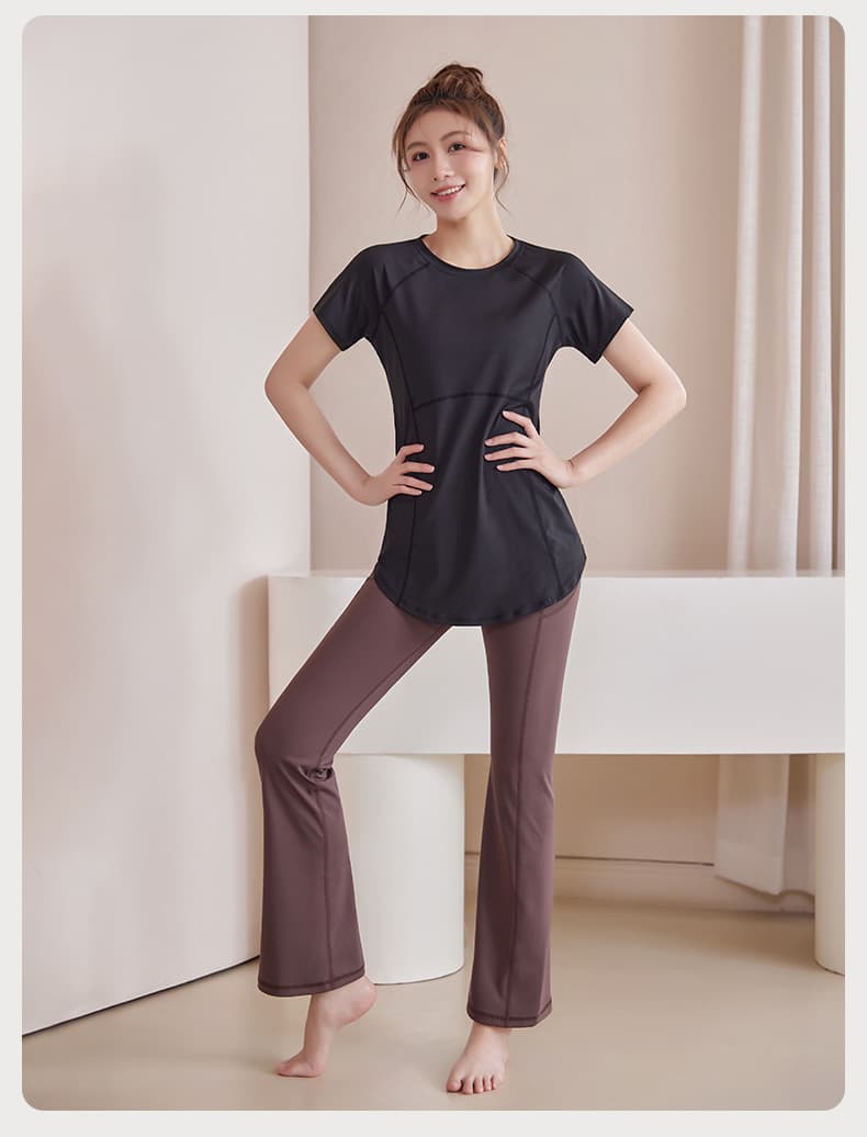 Tシャツ　レディーススポーツウェア なめらか曲線 吸汗速乾トップス