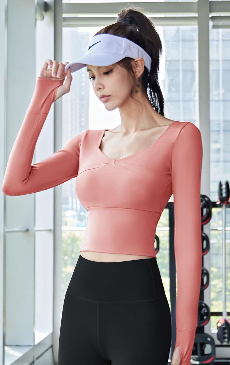ロングTシャツ　スタイリッシュフィットネスロングスリーブ