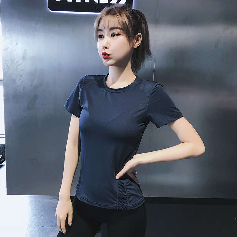 Tシャツ　メッシュ切り替えスポーツウェア