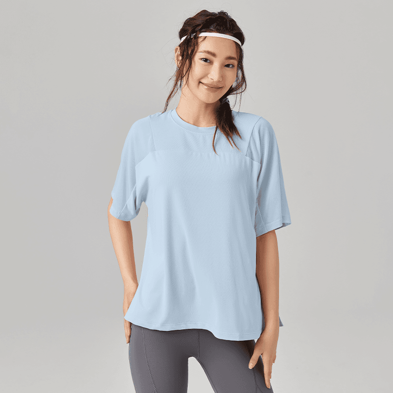 Tシャツ　レディーススポーツウェア　通気性抜群メッシュデザインゆったりTシャツ