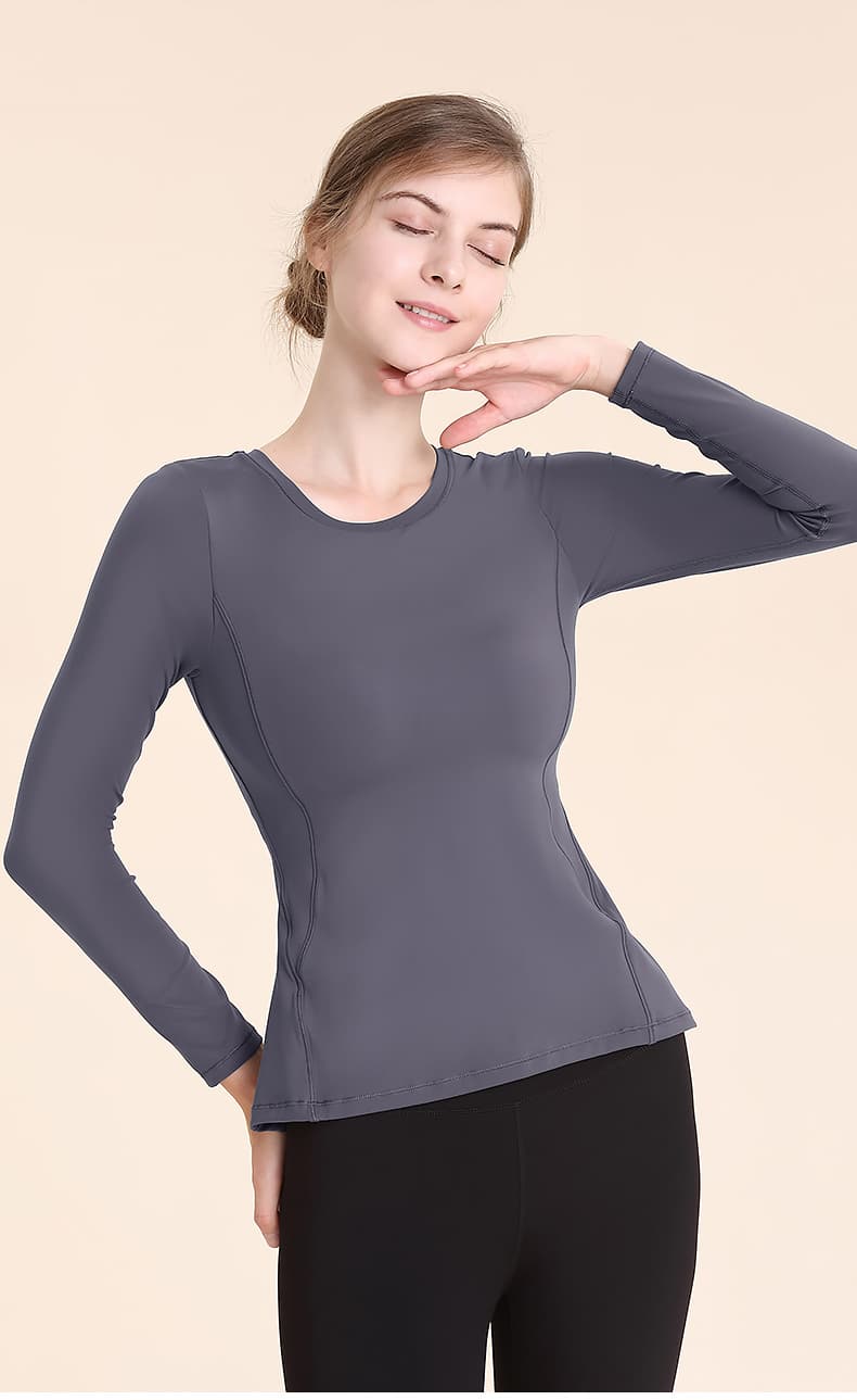 ロングTシャツ　シームレスフィットアスリートトップス