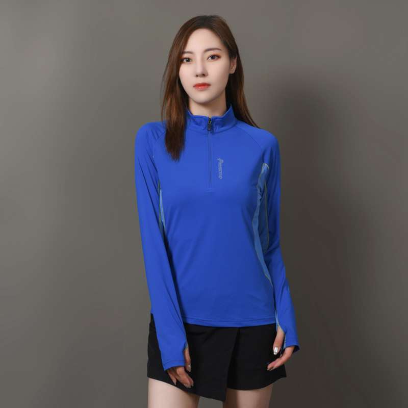 ロングTシャツ　軽量ハイネックランニングウェア