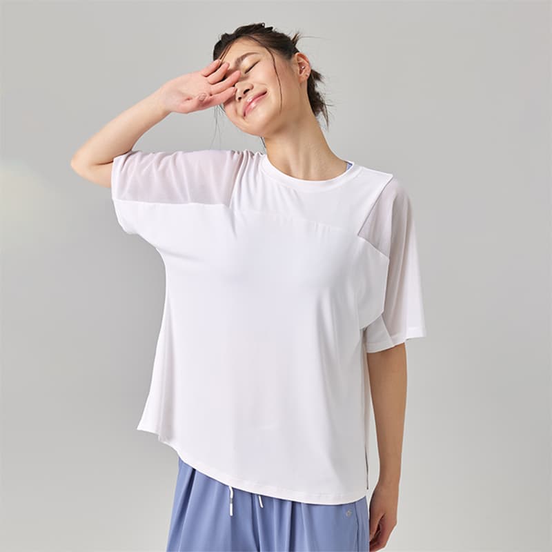 Tシャツ　レディーススポーツウェア　通気性抜群メッシュデザインゆったりTシャツ