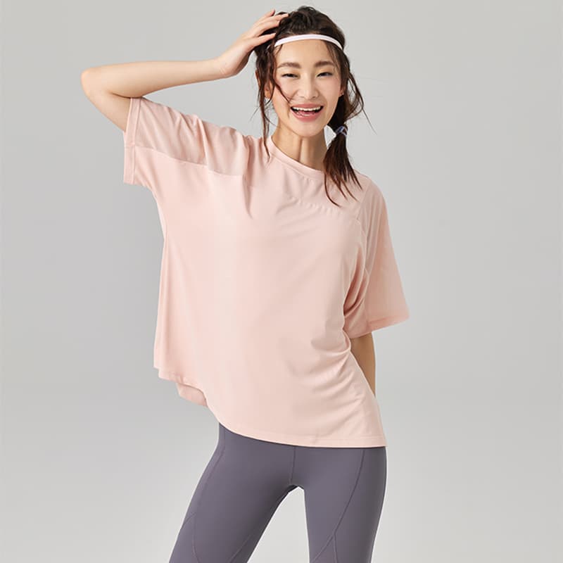 Tシャツ　レディーススポーツウェア　通気性抜群メッシュデザインゆったりTシャツ
