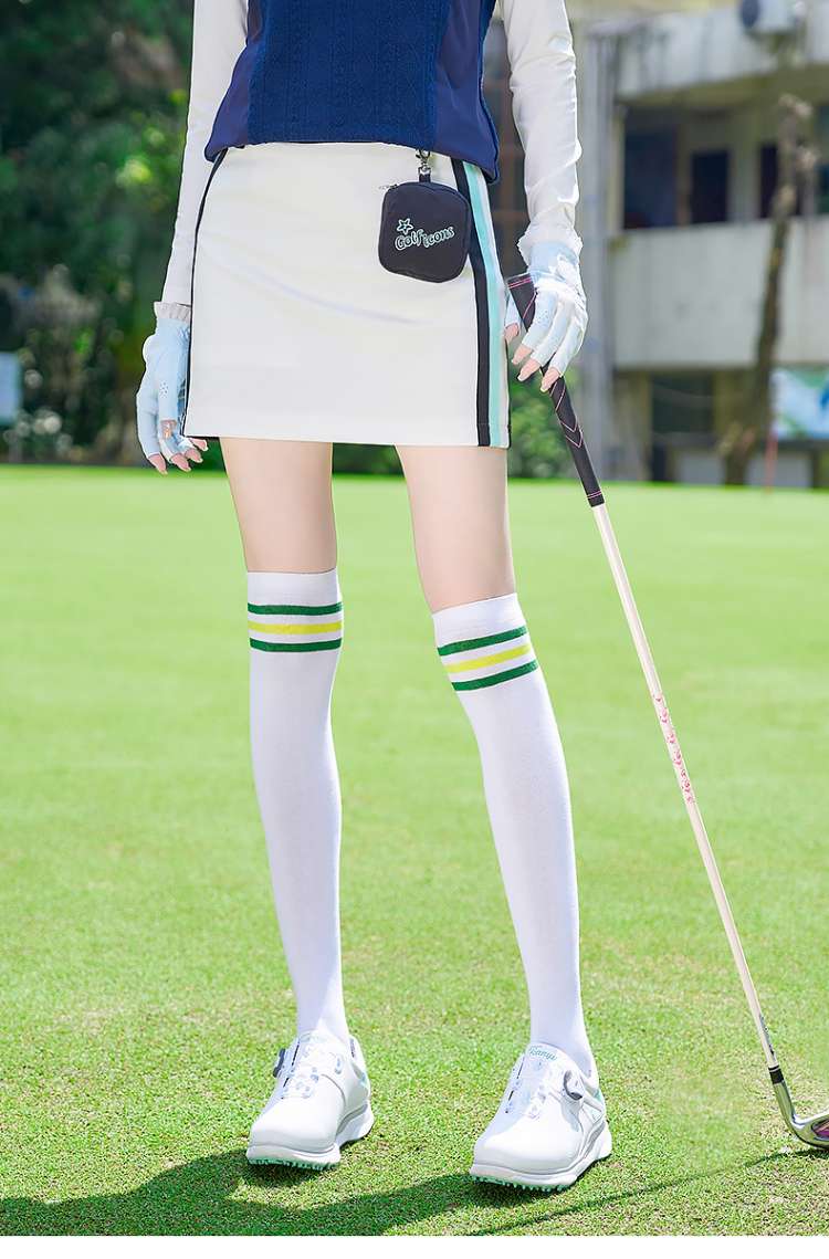 セットアップ　ゴルフウェアスタイリッシュセットアップ