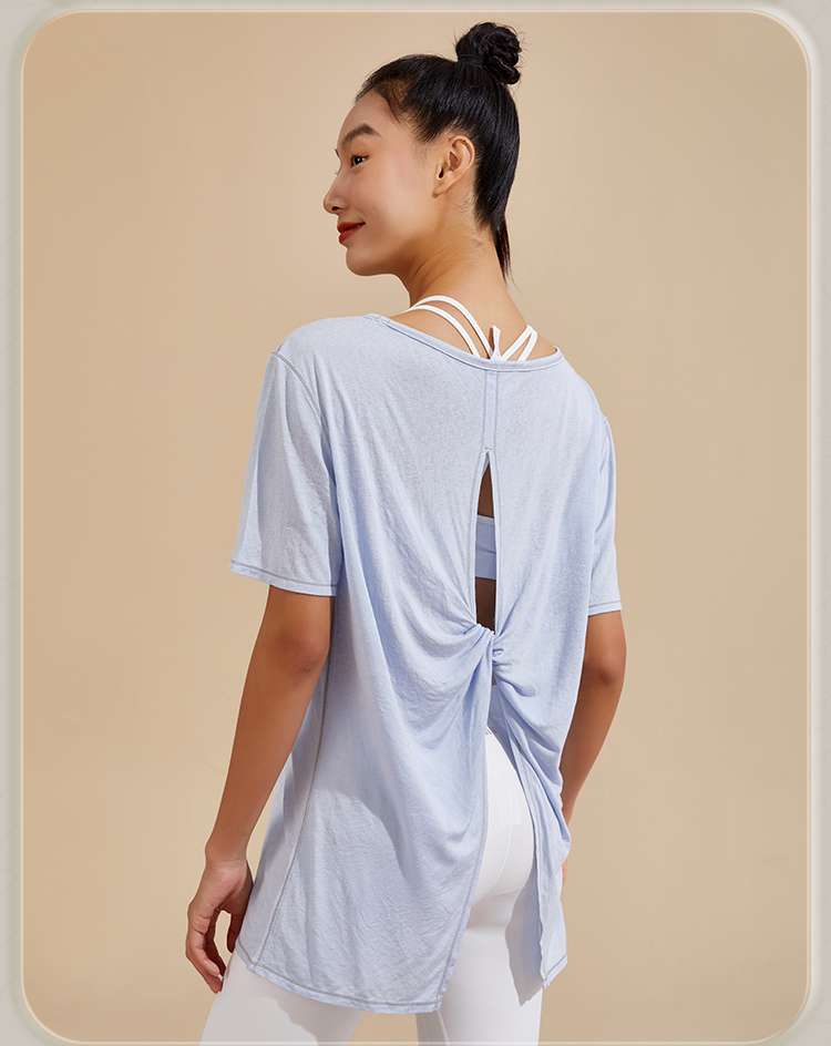 Tシャツ　バックオープンデザインスポーツトップス