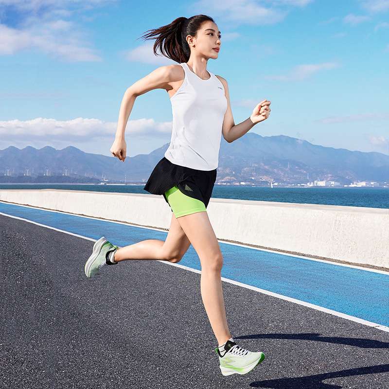 タンクトップ　爽快ランニングタンクトップ