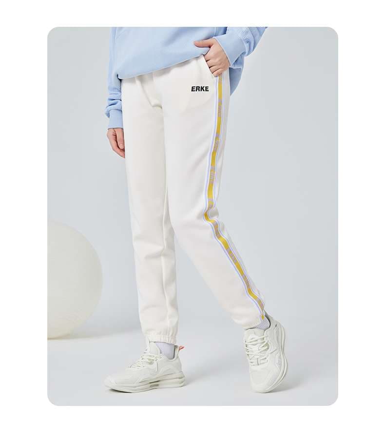 ロングパンツ　サイドラインスポーツパンツ