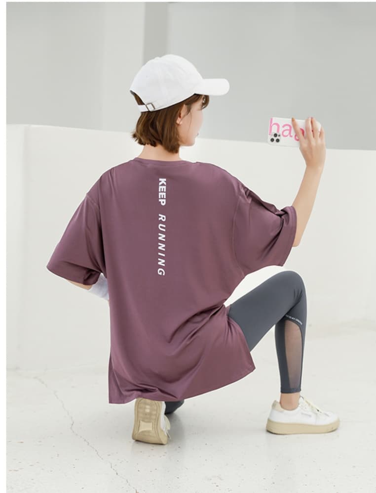 Tシャツ ゆったりフィットスポーツカットソー