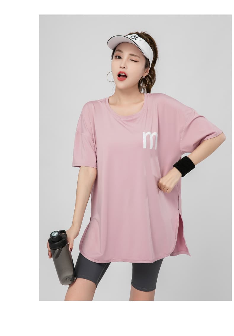 Tシャツ レディーススポーツウェア シンプルロゴ ゆったりフィットTシャツ