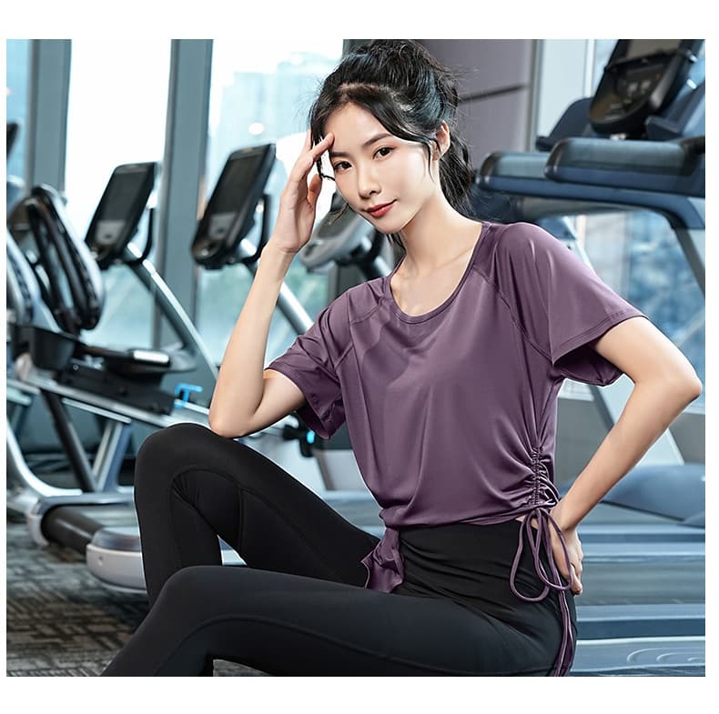 Tシャツ レディーススポーツウェア サイドギャザーリラックスフィットトップス