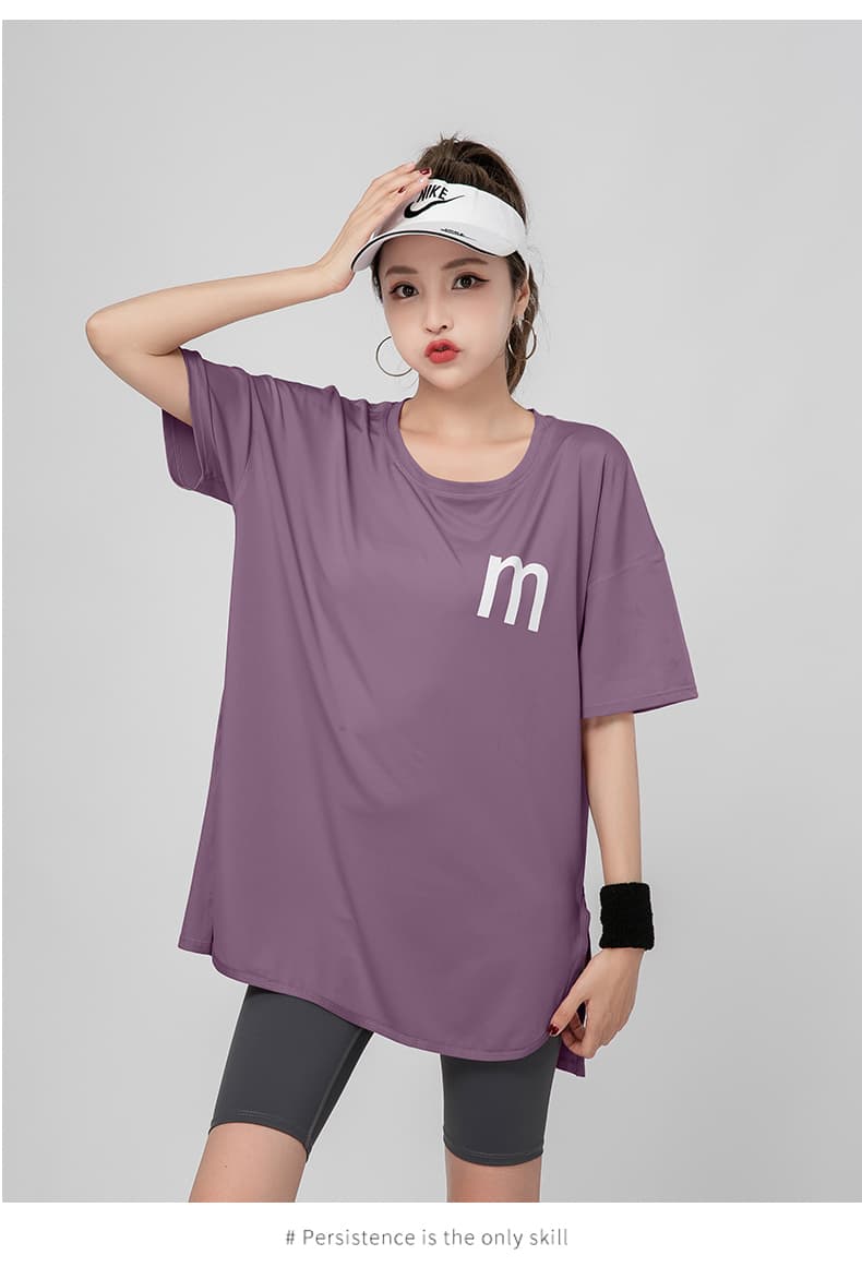 Tシャツ レディーススポーツウェア シンプルロゴ ゆったりフィットTシャツ